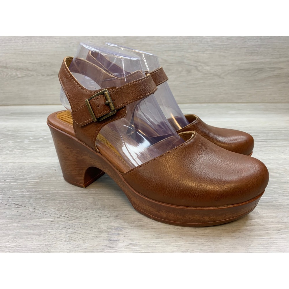 B.O.C. Women's Brown Platform Clogs Ankle Strap Block Heel 9 Comfort Shoes